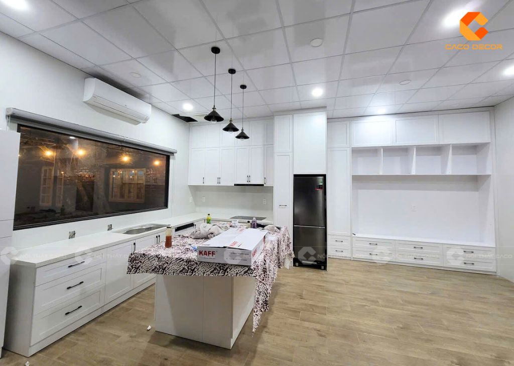 Hình chụp thực tế tủ bếp gỗ công nghiệp TBM117