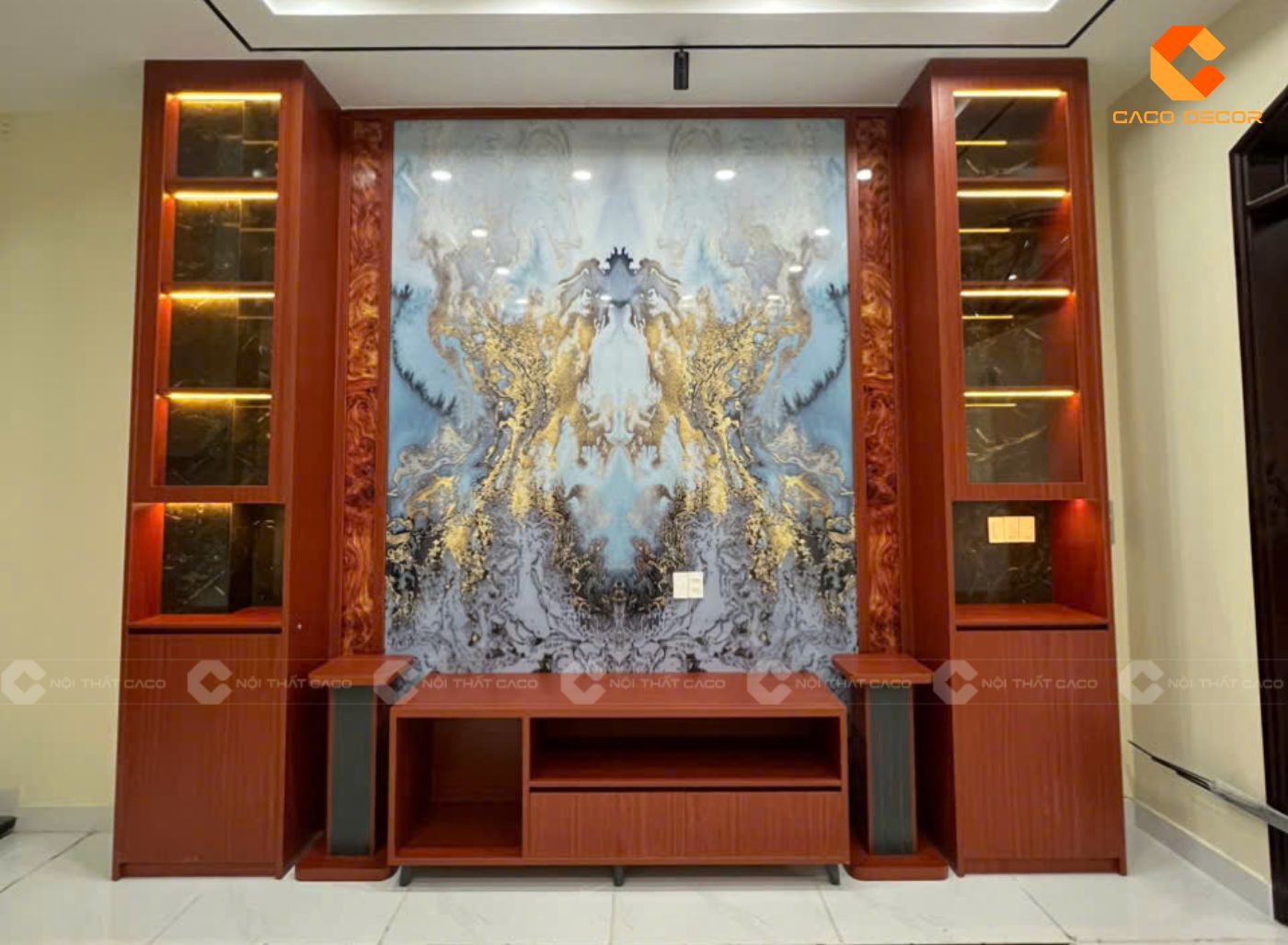 Mẫu kệ tivi kết hợp hệ vách ốp trang trí sang trọng