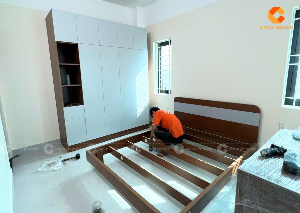 Đội ngũ thợ lắp đặt lành nghề tỉ mỉ từng chi tiết