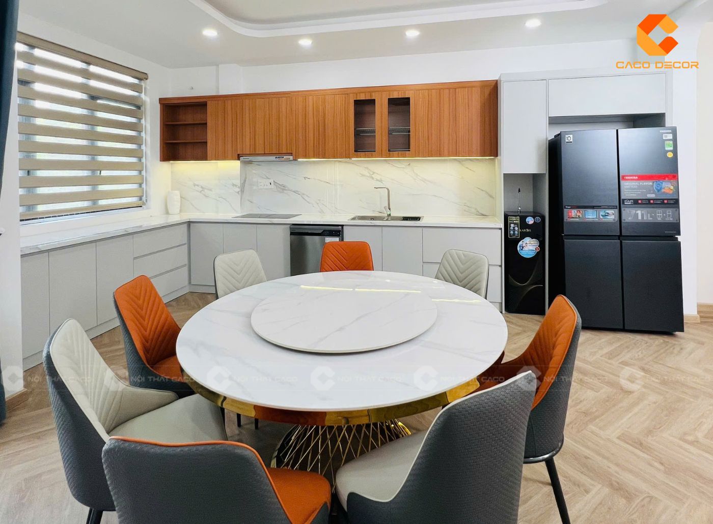 Hình nghiệm thu tủ bếp và bàn ăn cho khách