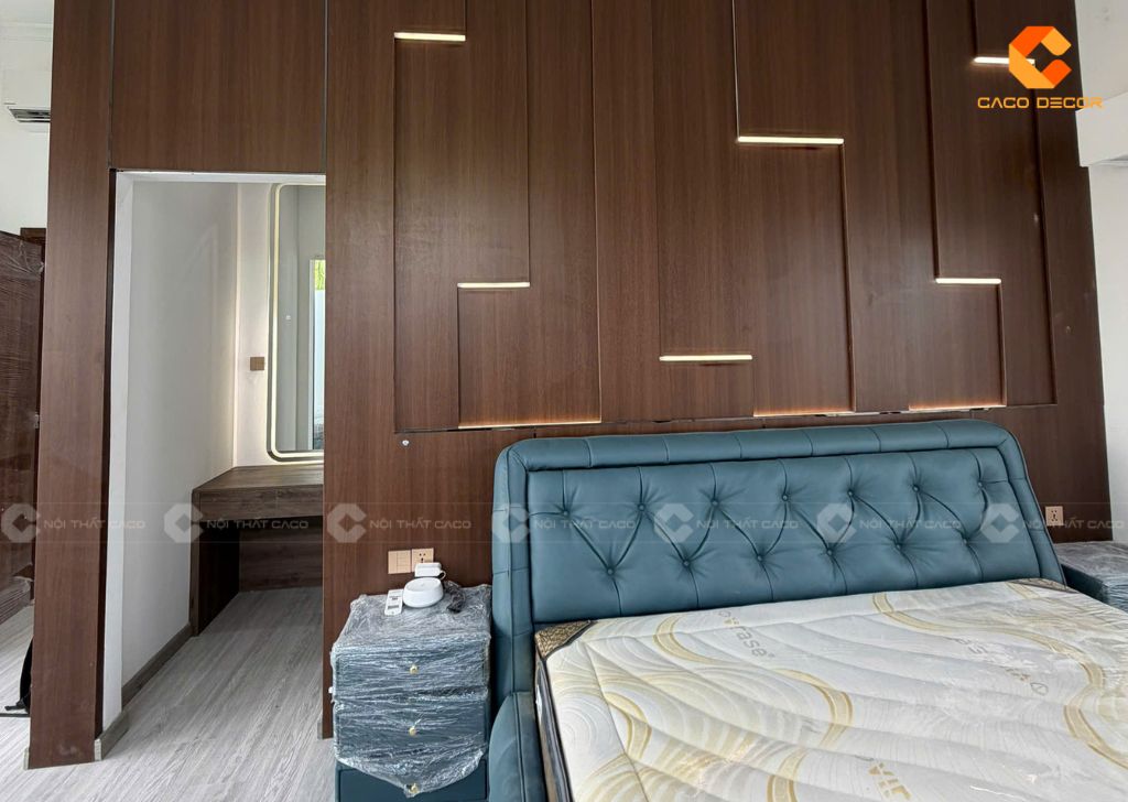 Hình chụp cận mẫu giường bọc nệm của phòng ngủ 1