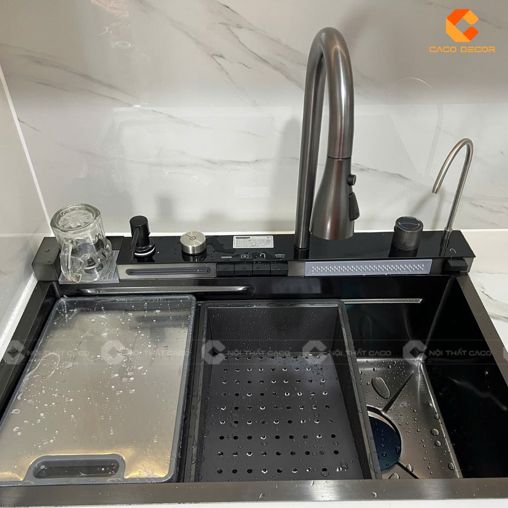 Khu vực chậu rửa của tủ bếp