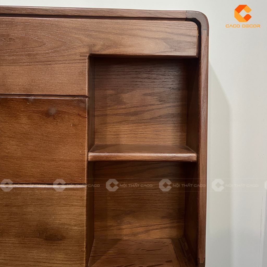 Từng chi tiết của giường được hoàn thiện kỹ lưỡng