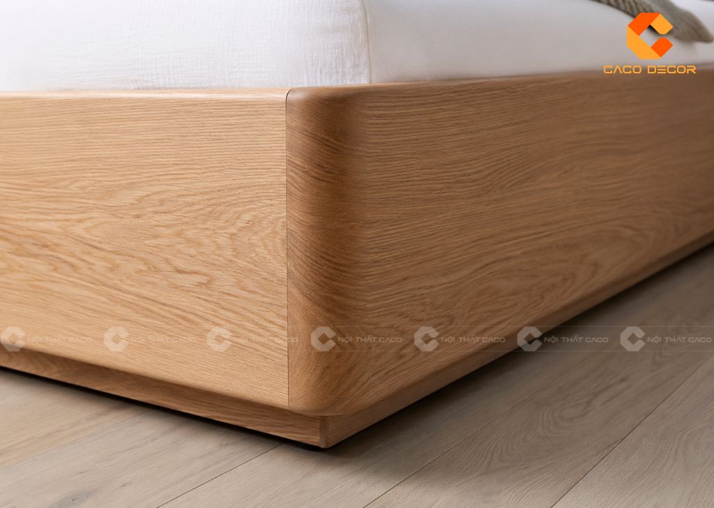 Cận cảnh cạnh bo và chân giường hộp