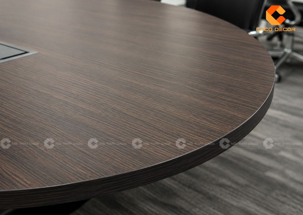 Cận cảnh mặt bàn họp oval phủ Melamine