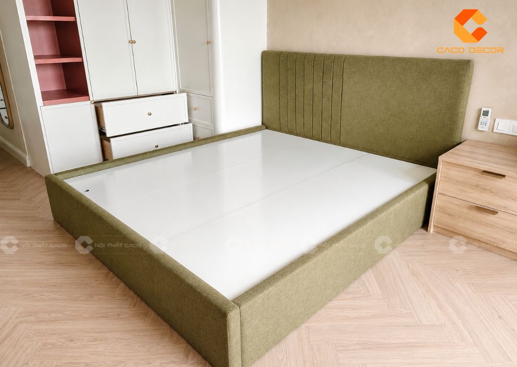 Giường bọc nệm xanh rêu kích thước 1m8 x 2m