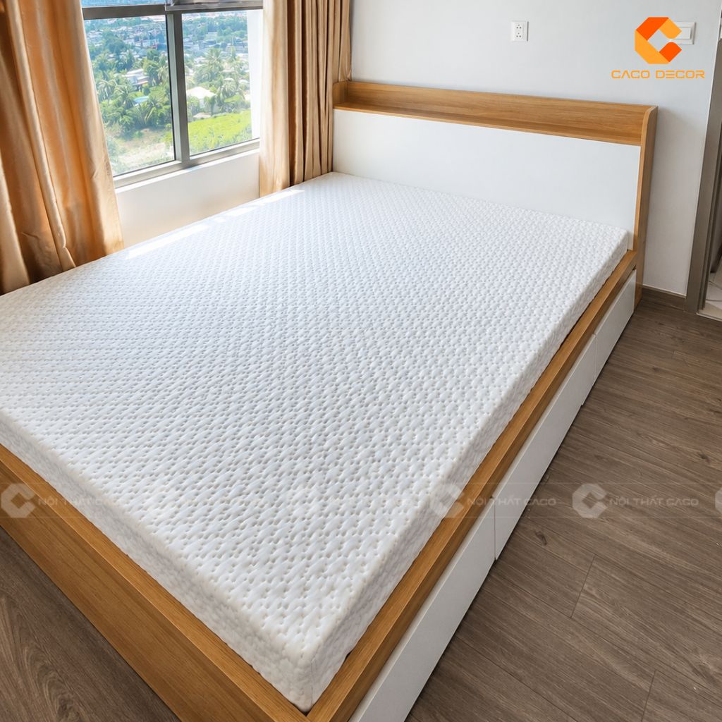 Giường ngủ thực tế tại nhà khách ở Chung cư Westgate An Gia