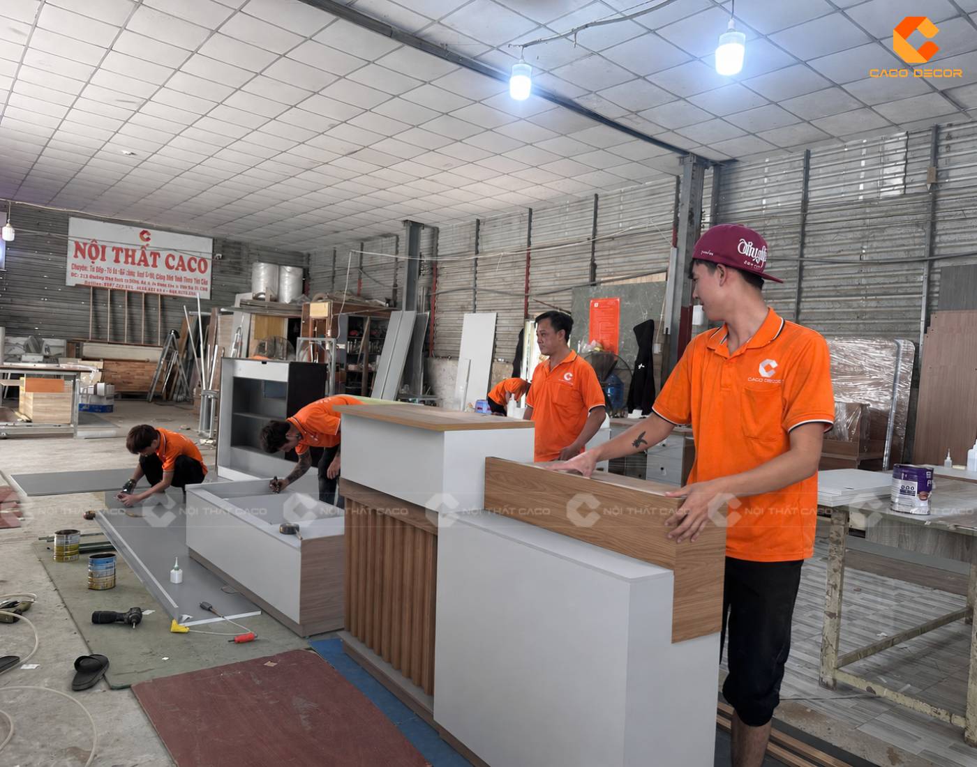 Quầy lễ tân được sản xuất trực tiếp tại xưởng CaCo