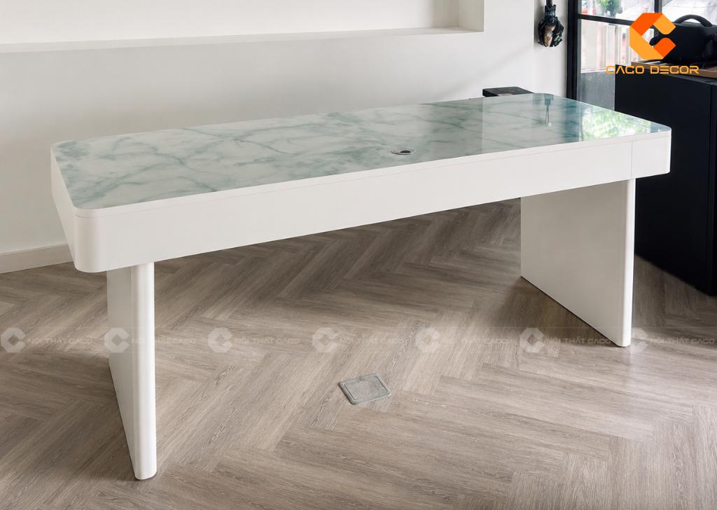 Bàn giao bàn làm việc mặt PVC giả đá TT04 màu trắng