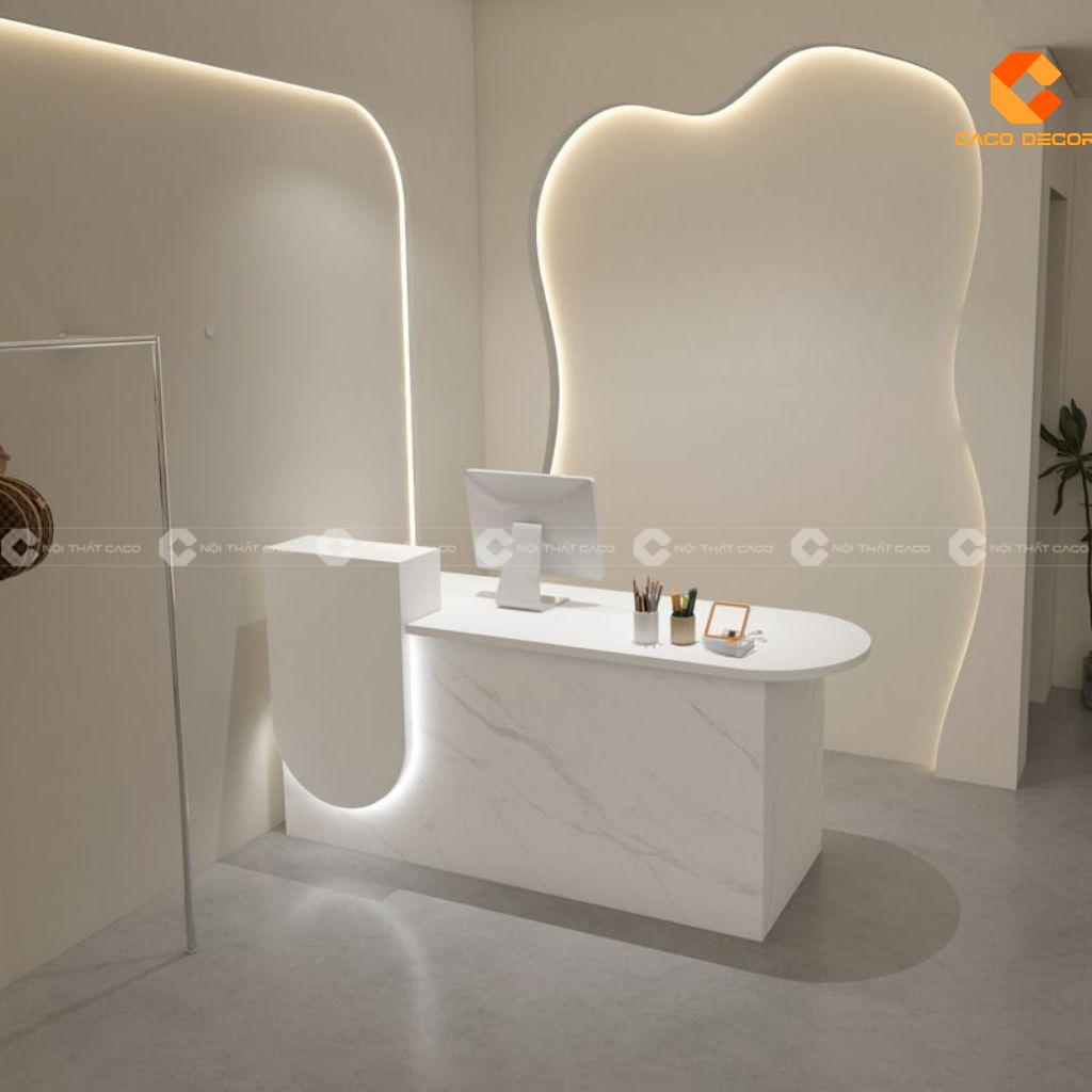 Quầy lễ tân QLT034 bề mặt vân đá trắng cho shop hiện đại