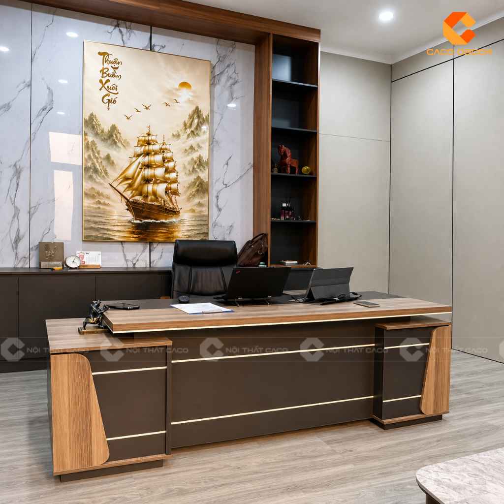 Góc chính diện bàn giám đốc anh Long sau khi hoàn thiện