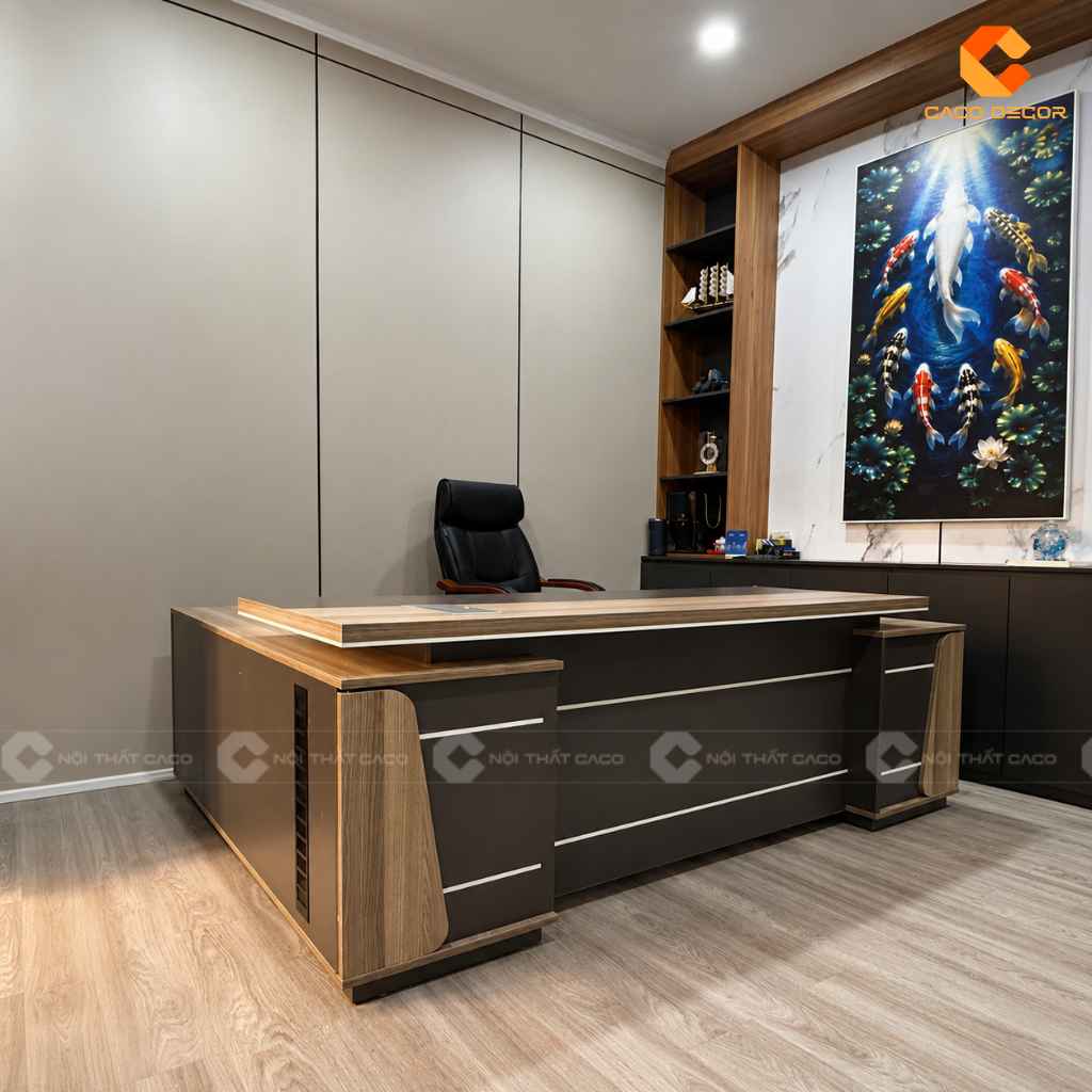 Mẫu bàn giám đốc hiện đại mặt bàn rộng của anh Long