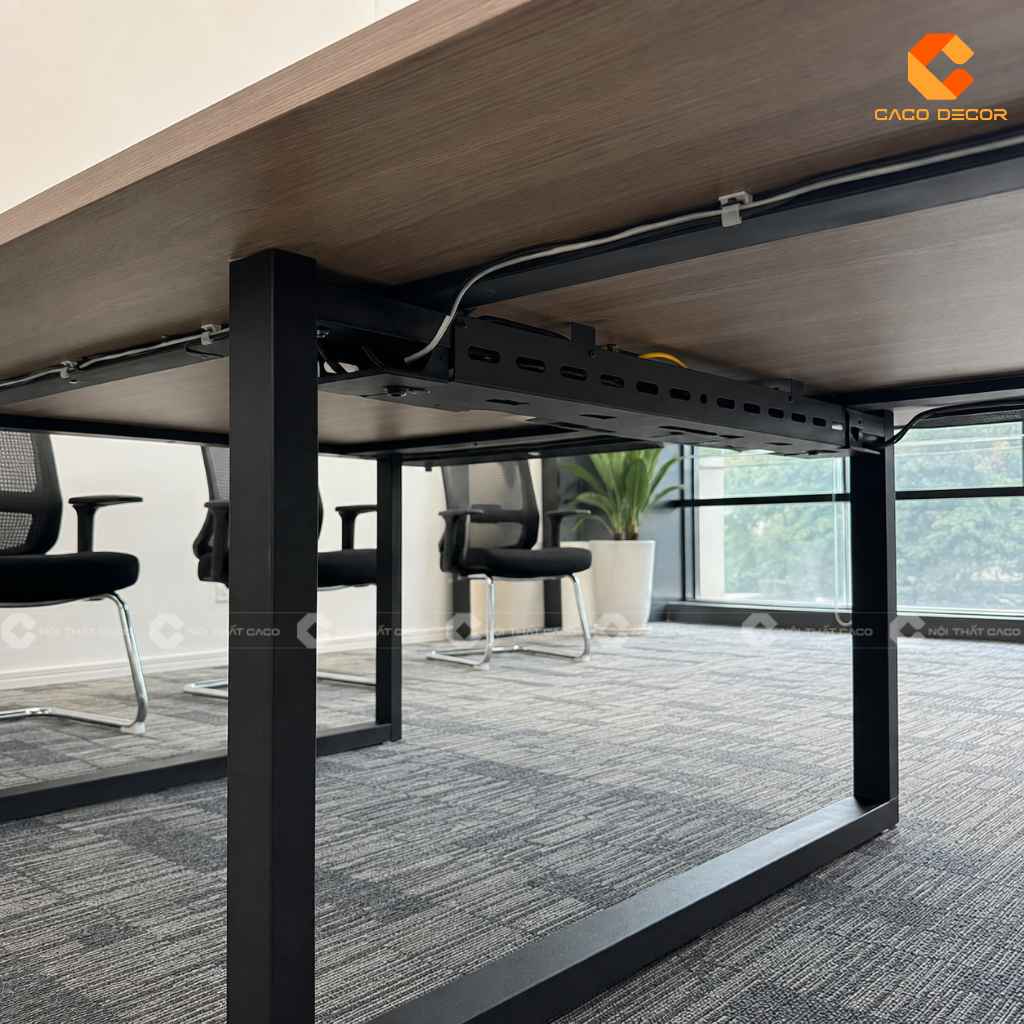 Hệ thống quản lý dây điện bàn họp 2m4