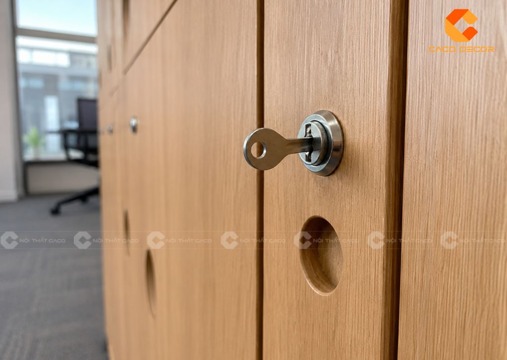 Chi tiết khóa tủ đựng đồ cá nhân văn phòng