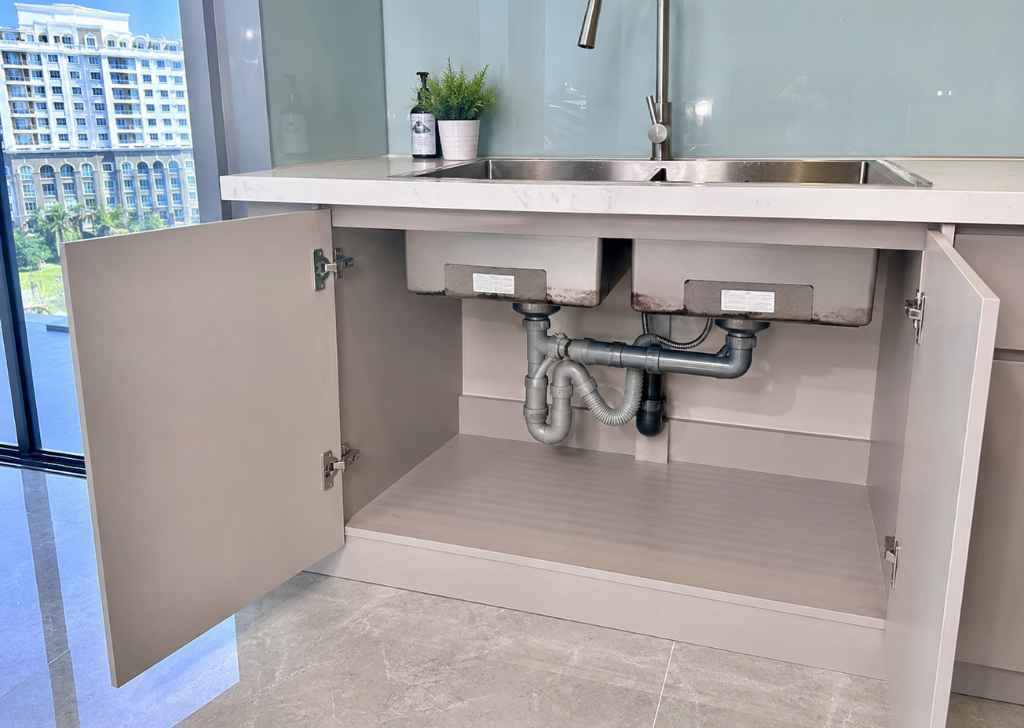 Nên Làm Tủ Bếp Nhựa Hay Gỗ Công Nghiệp? So Sánh Chi Tiết 5