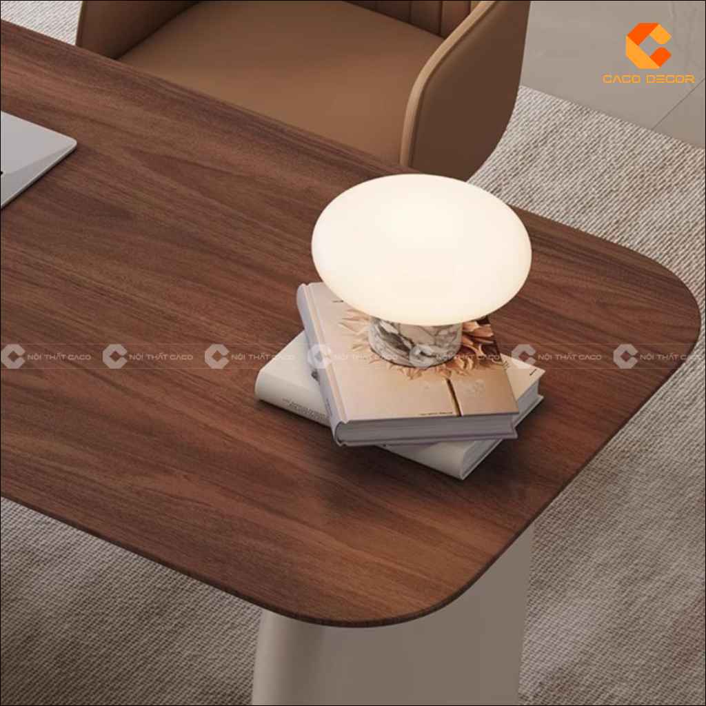 Mặt bàn gỗ bo góc an toàn của bàn giám đốc BGD068