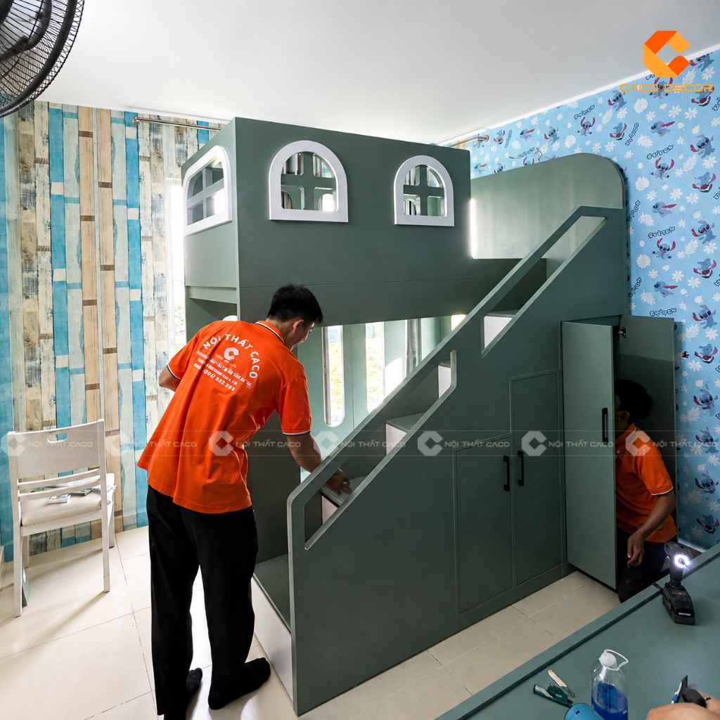 Đội ngũ thợ CaCo thi công hoàn thiện phòng ngủ trẻ em tại Bình Hưng
