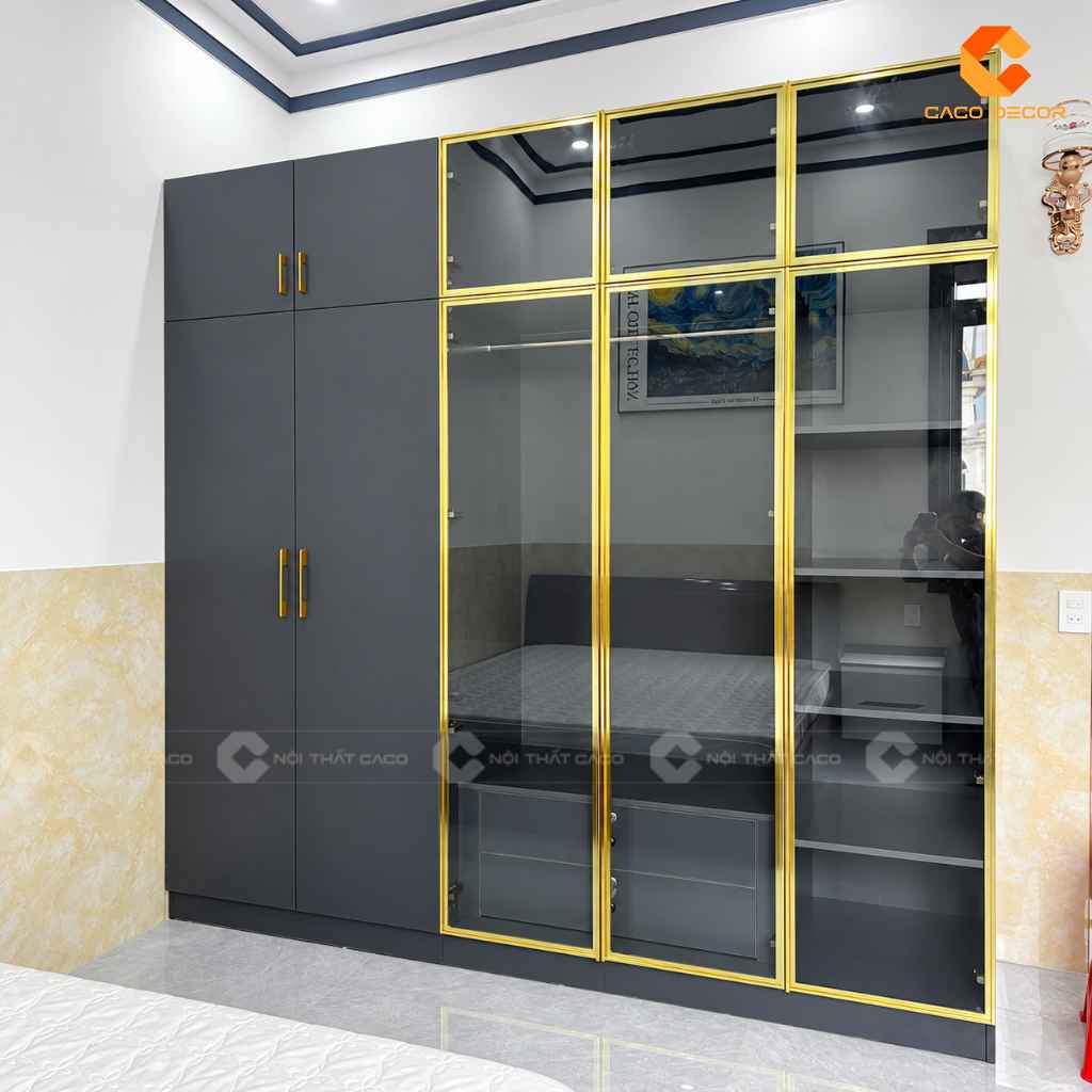 Tủ quần áo cánh kính khung vàng hoàn thiện cho anh Huy tại Bảo Lộc