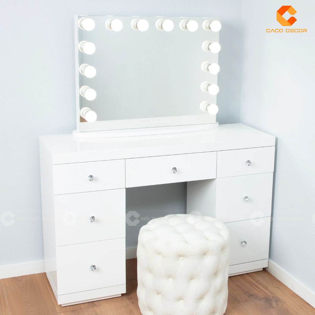 Bàn Trang Điểm Gỗ Công Nghiệp MDF Có Nên Mua Không? 5