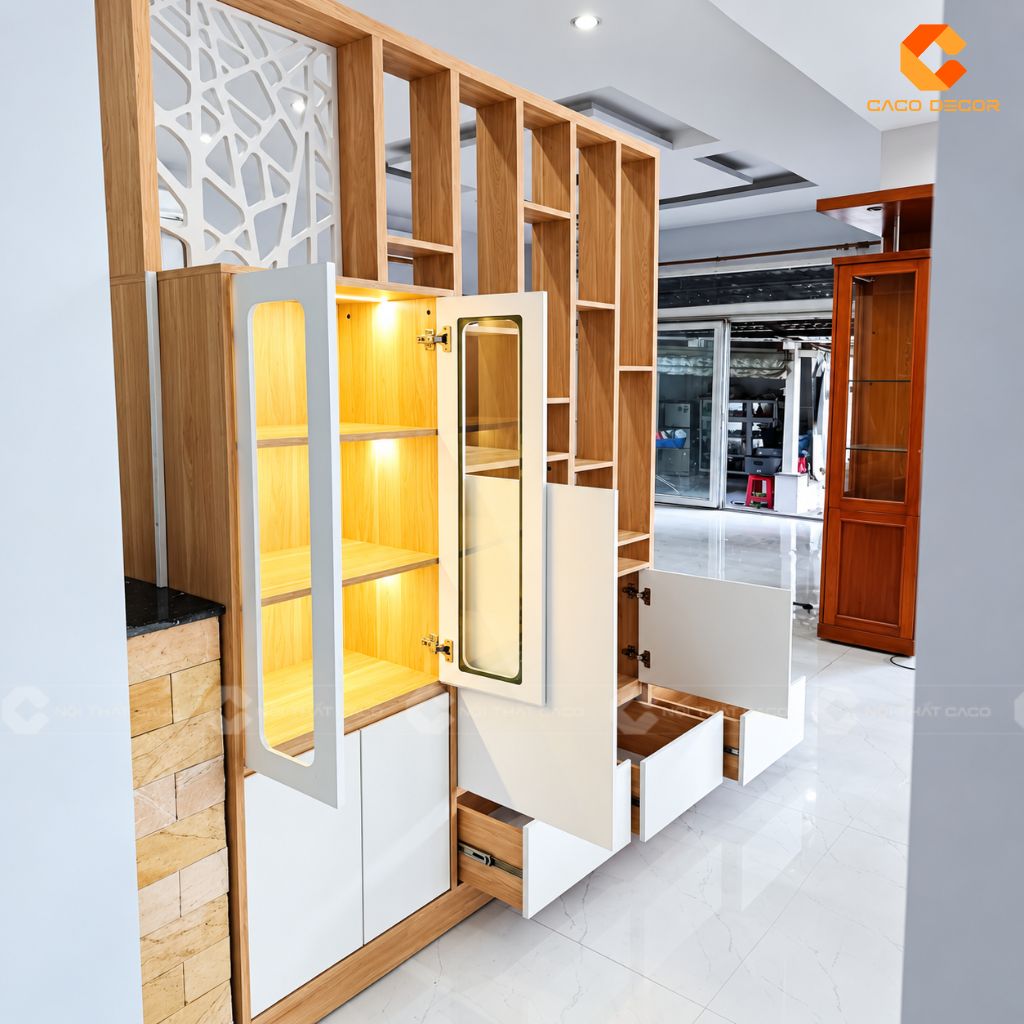 Chi tiết tủ rượu cánh kính có đèn LED và các khoang lưu trữ