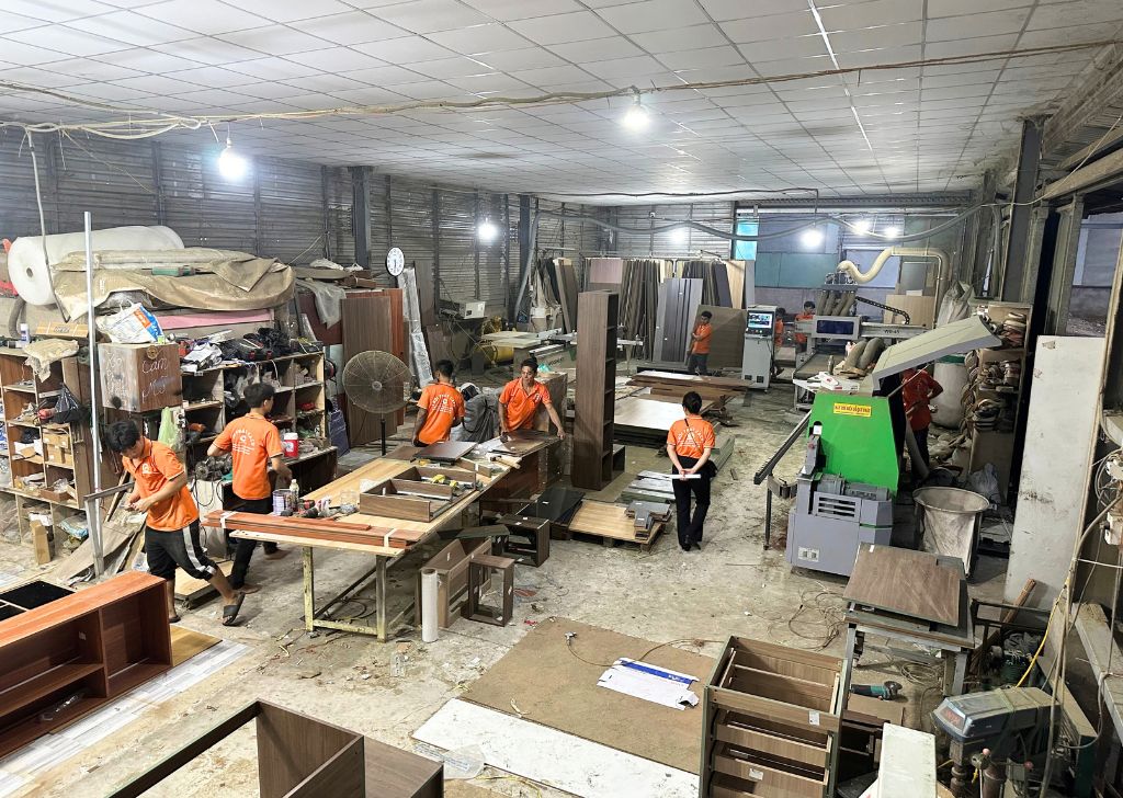 Khu sản xuất trực tiếp tại xưởng Nội Thất CaCo