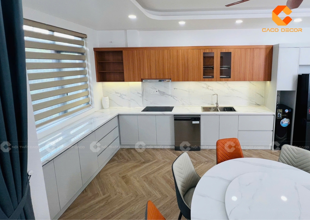 Hình ảnh thực tế tủ bếp tại nhà khách