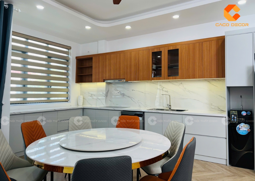 Mẫu tủ bếp chụp thực tế tại nhà khách hàng