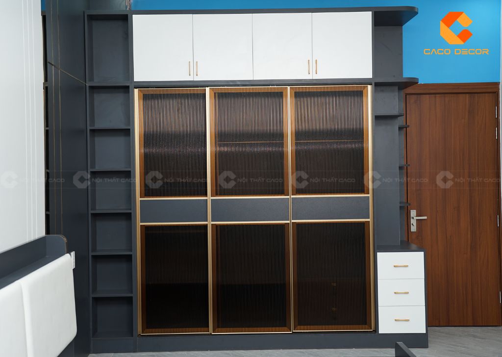 Hình chụp thực tế tủ quần áo thiết kế theo yêu cầu
