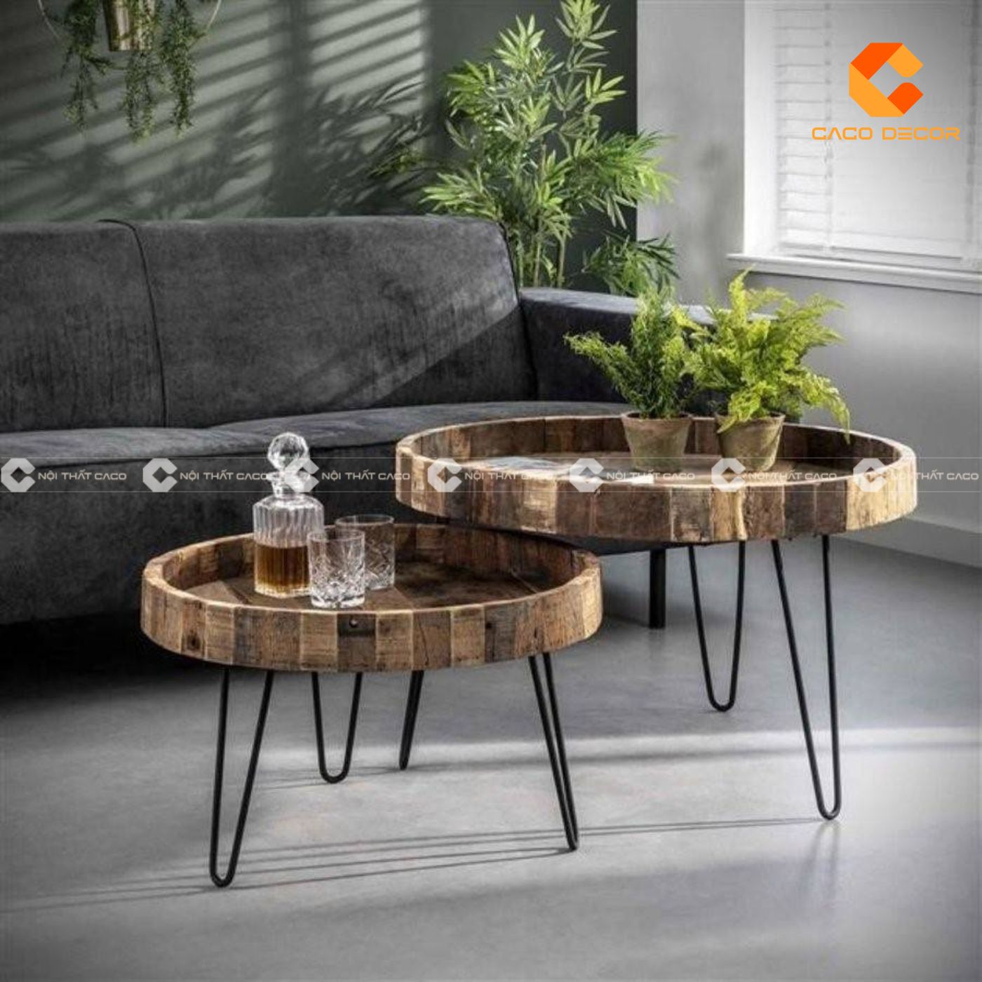Mẫu bàn trà chân sắt mặt gỗ đầy “cuốn hút” cho phòng khách 2