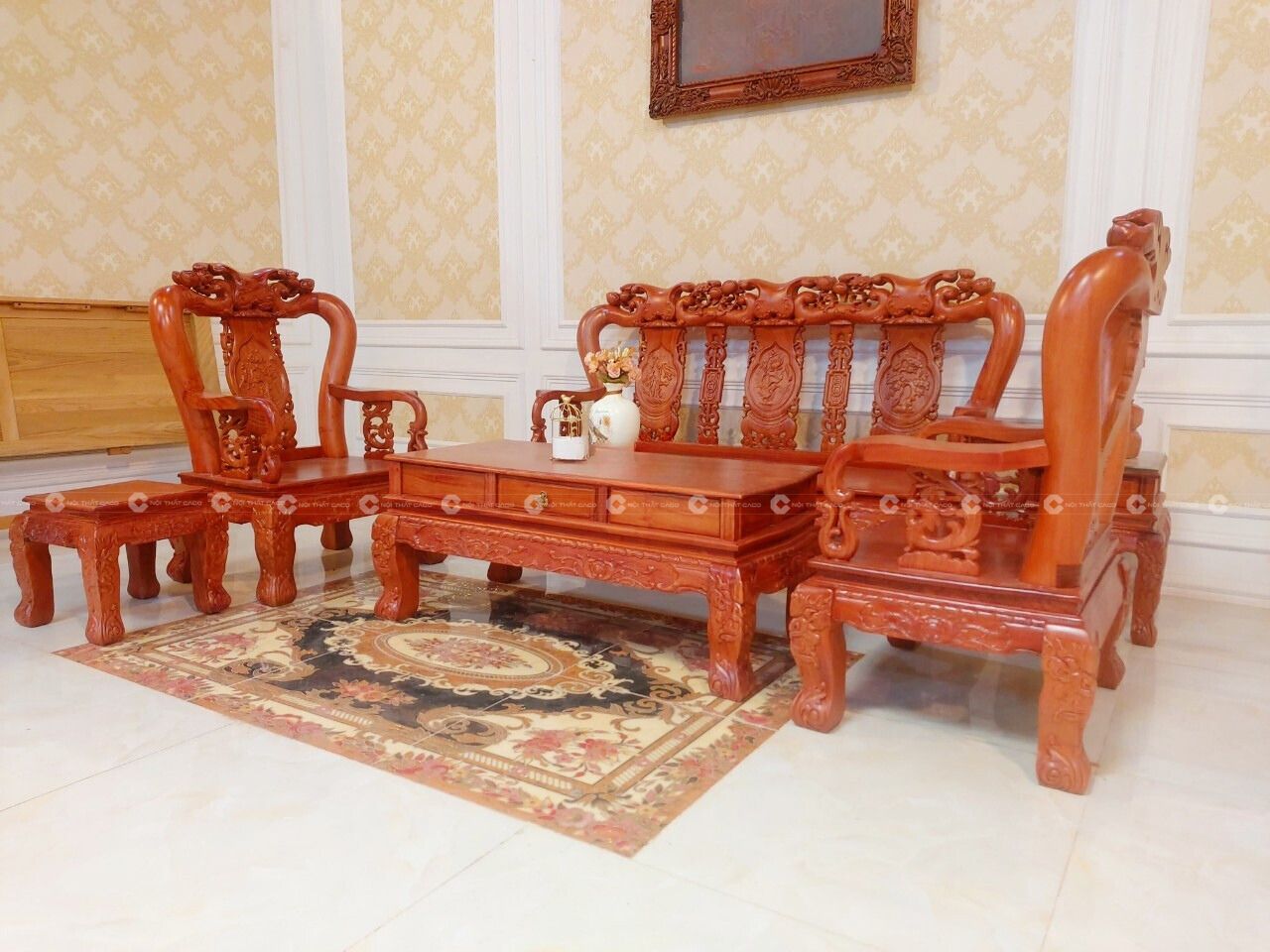 Bộ Salon Gỗ Tự Nhiên Chạm Khắc Tinh Tế, Sang Trọng - SLG010 4