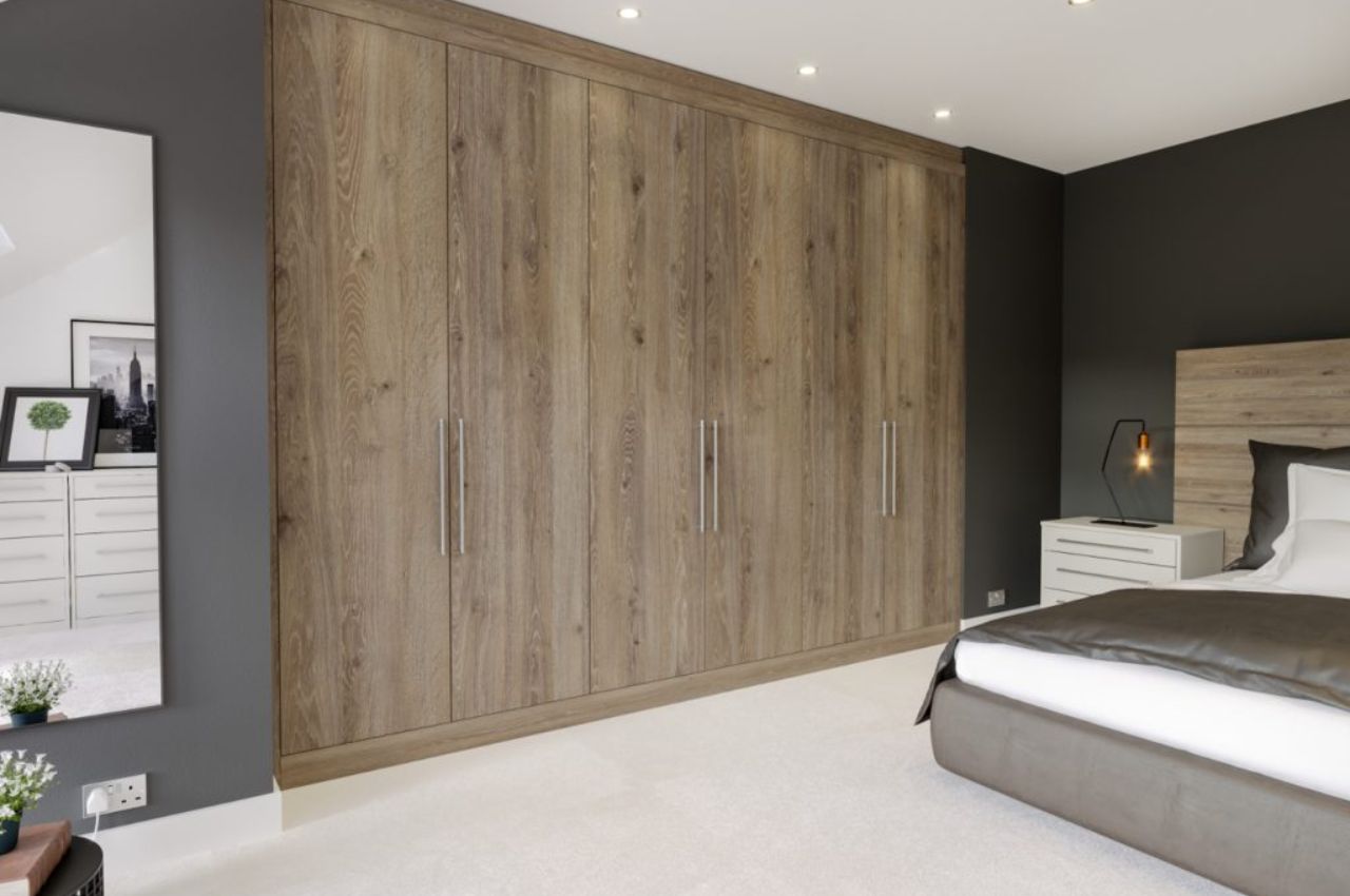 Tủ áo 5 cánh âm tường