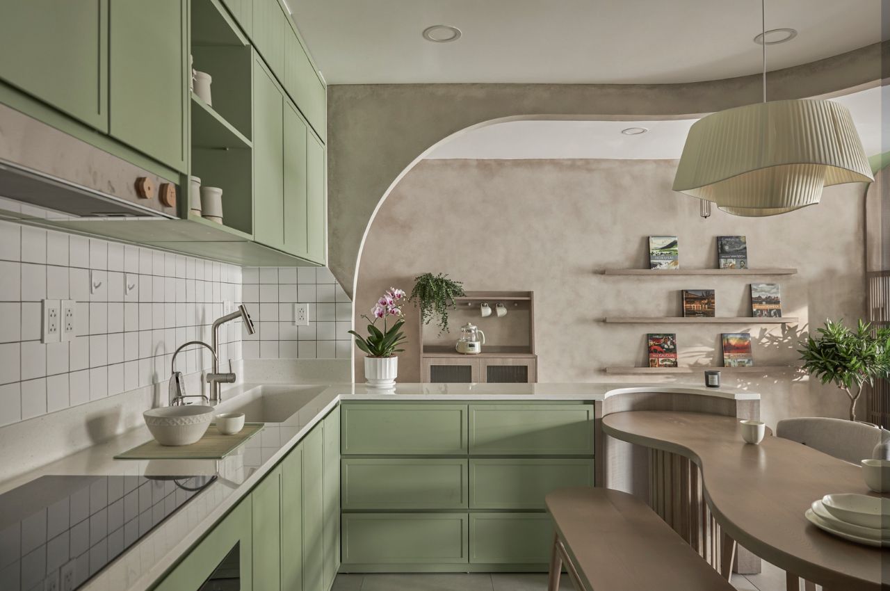 Thiết kế nội thất phòng bếp nhà ống 5m - có sân vườn rộng rãi