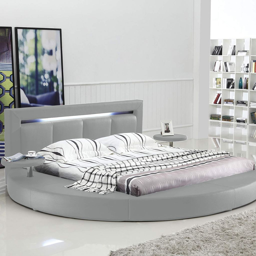 Mẫu giường tròn  làm từ gỗ công nghiệp bọc nệm hiện đại