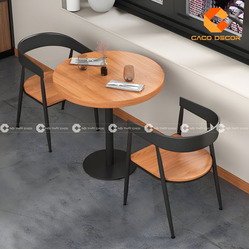 Mẫu 05 về kiểu dáng bộ bàn ăn gia đình hiện nay