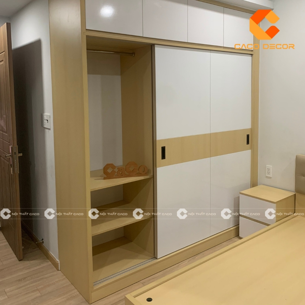 Hình tủ quần áo cửa lùa được bàn giao tại nhà khách 