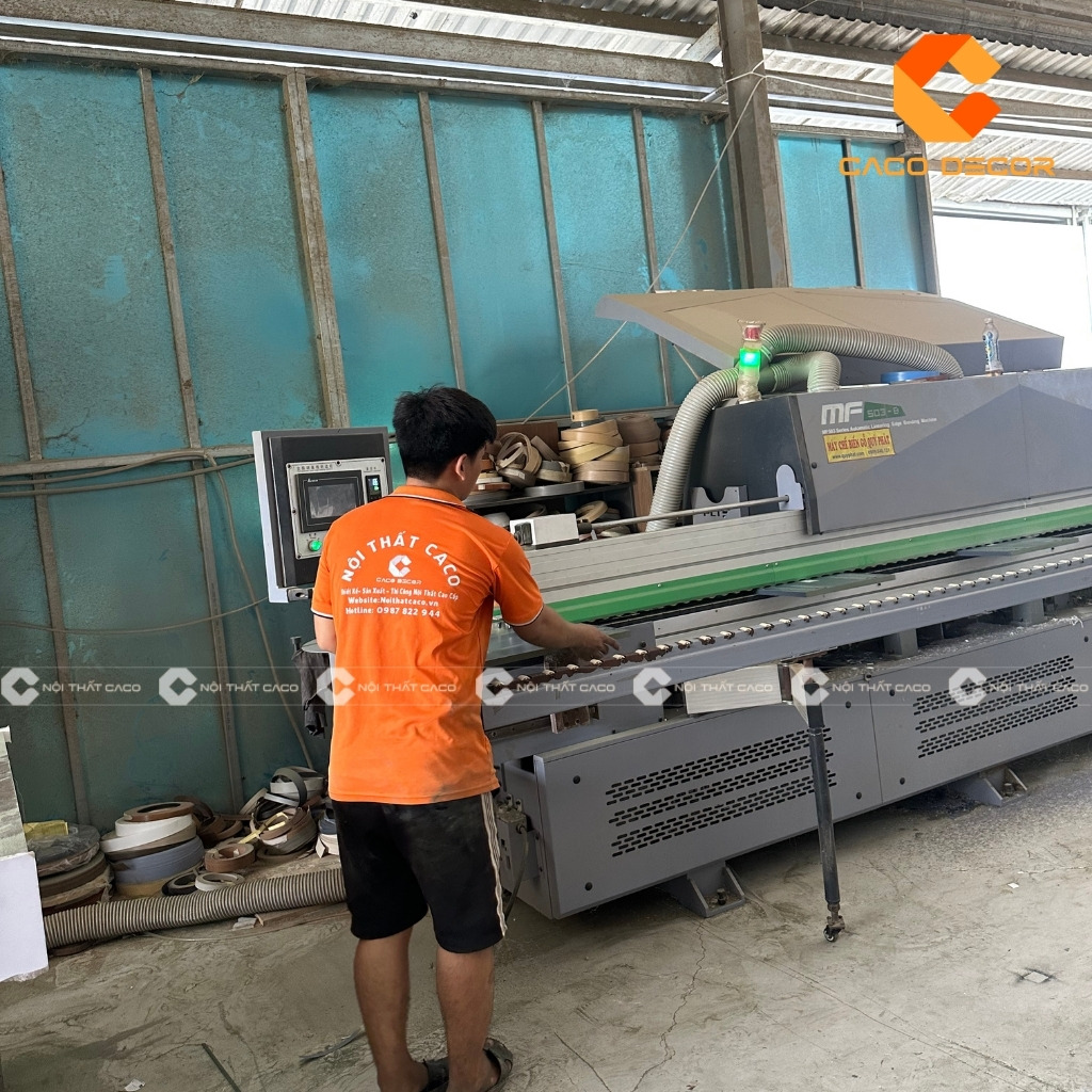 Dây chuyền máy móc hiện đại 