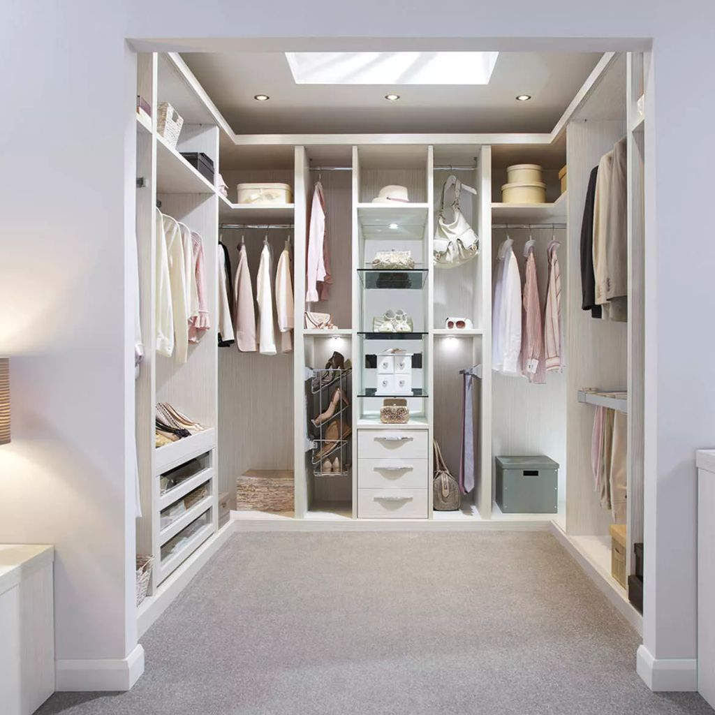 Tủ quần áo không cánh - cho phòng thay đồ riêng biệt