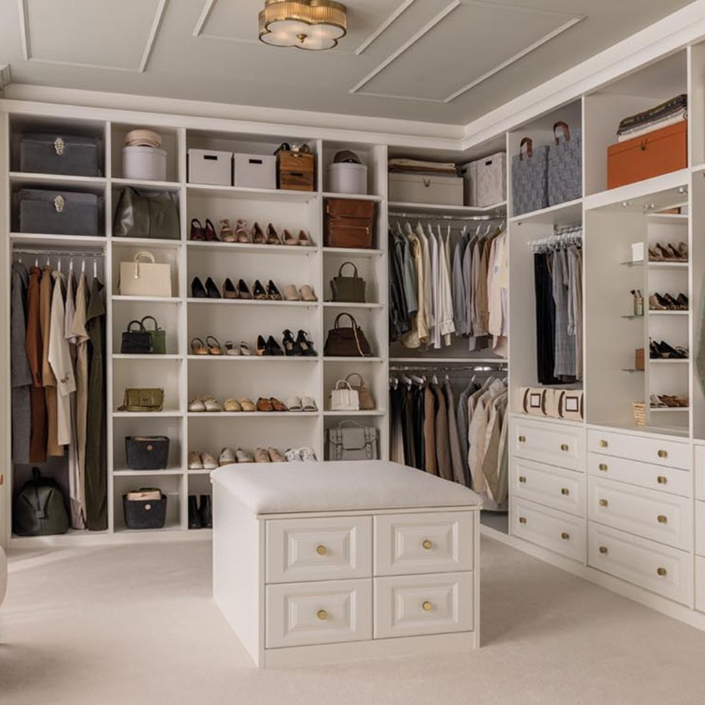 Tủ quần áo không cánh - gỗ công nghiệp phong cách tân cổ điển